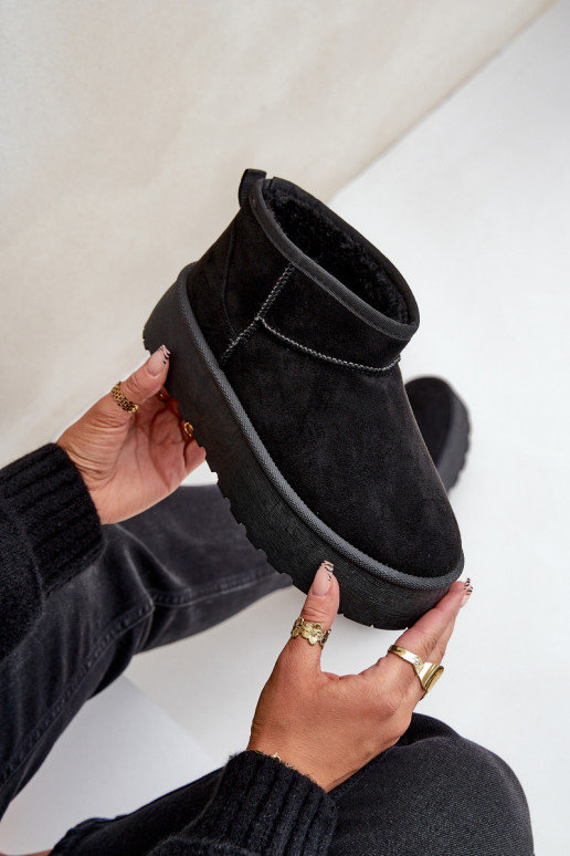 Femminile Stivali da neve con una piattaforma colore nero Ninala