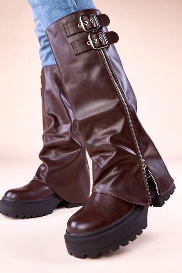 Stivali alti di cioccolato con risvolti e fibbie Ridica 2