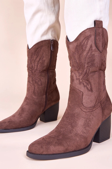 Stivaletti cowboy marroni con applicazione ricamata decorativa Cassa