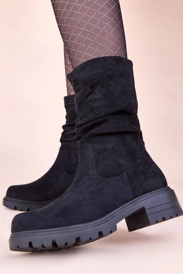 Stivaletti neri con...