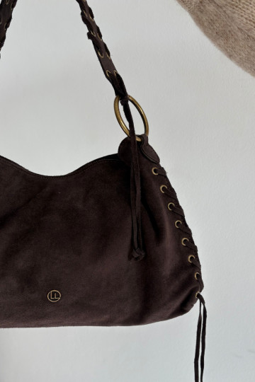 Borsa in ecopelle scamosciata color cioccolato con lacci decorativi Janelis 2