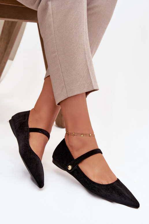 Aksamitne Ballerine con cinghie I colore doratom Detalem colore nero Gisanne