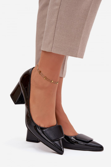 con effetto vernice Scarpe con i tacchi con ornamenti colore nero Isoline 2