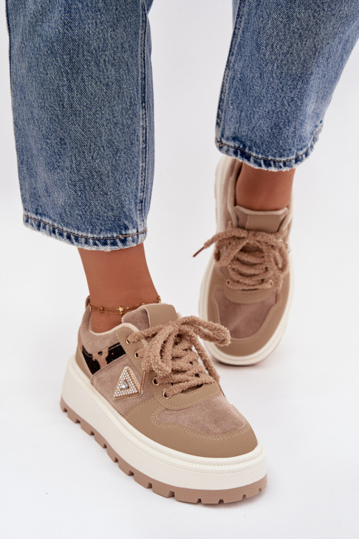 riscaldamento Scarpe modello sneakers Femminile con una piattaforma beige Florinda