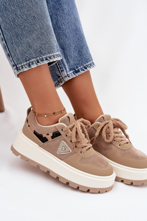 riscaldamento Scarpe modello sneakers Femminile con una piattaforma beige Florinda
