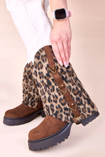 Stivaletti marroni con... 2