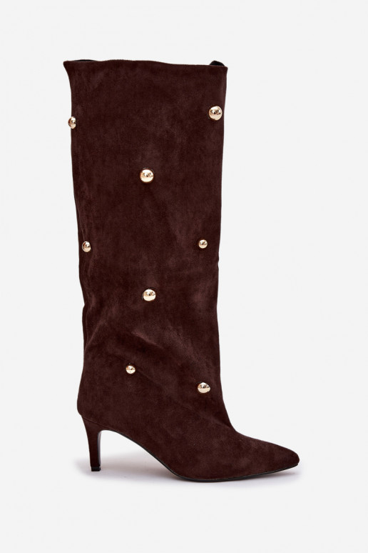 Stivali lunghi marroni a slip-on con tacco sottile e dettagli dorati Thaliane