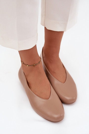 Ballerine da donna in pelle sintetica con tacco largo color sabbia Olyssia 2