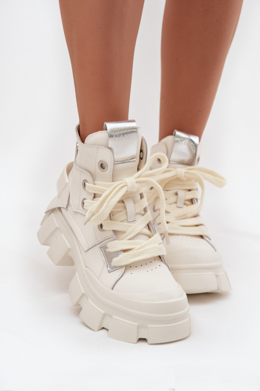 Pelle riscaldamento Stile sportivo Stivali GOE SS2N4055 Colore bianco