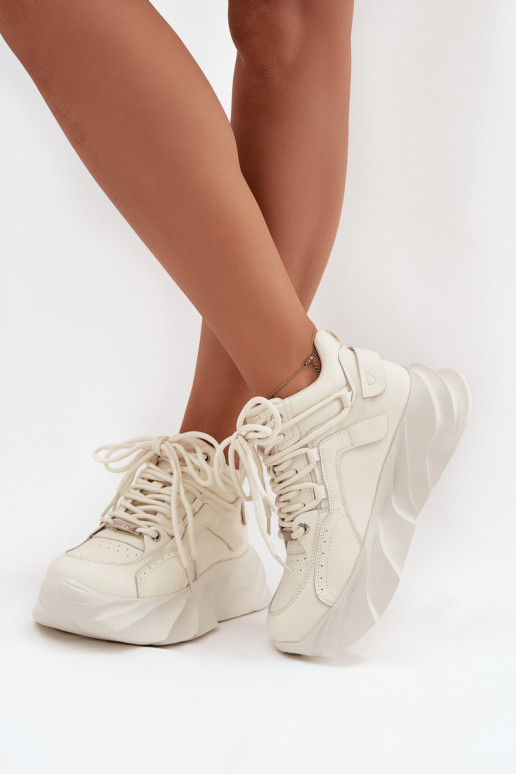 Scarpe modello sneakers Femminile pelle naturale GOE SS2N4037 Zgaszona Biel