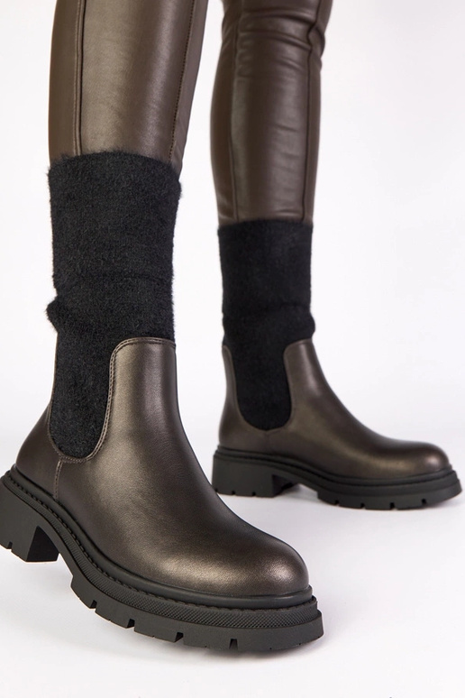 Stivaletti grigi con inserto elastico...