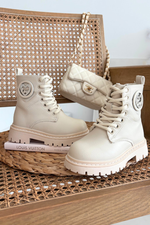 Stivaletti imbottiti per bambini con pelliccia interna e ornamenti LOVE, color sabbia, Rosaira