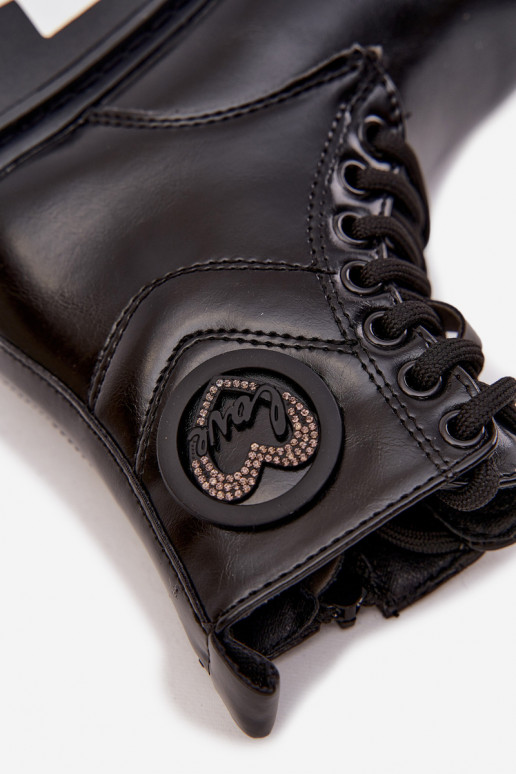 Stivaletti imbottiti per bambini con pelliccia interna e ornamenti LOVE, color nero, Rosaira