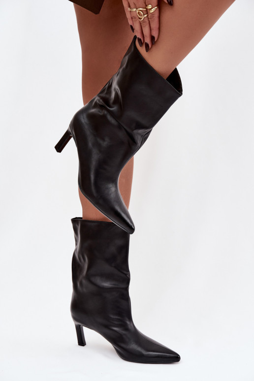 Un modello convincente Stivali da donna con tacchi sottili in ecopelle colore nero Norell