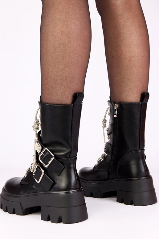 Stivali neri con piattaforma, zirconi...