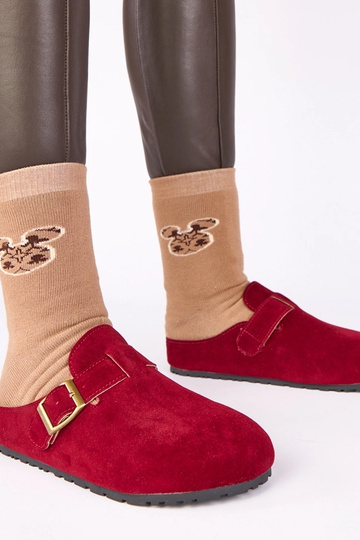 Stivali bordeaux con fibbia...