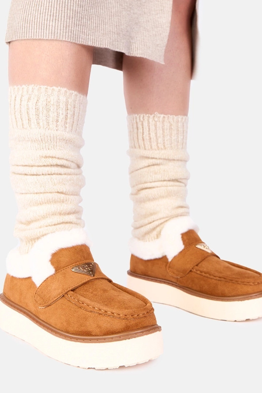 Mocassini marroni caldi con pelliccia...