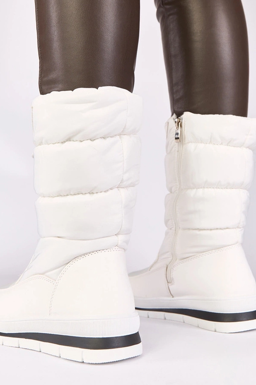 Stivali da neve bianchi con tacco...