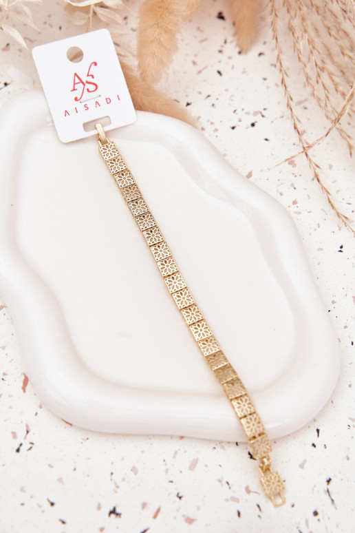 Un braccialetto Femminile Realizzato in acciaio chirurgico colore dorato