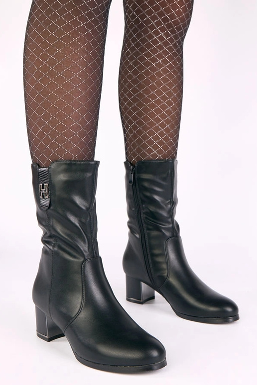 Stivaletti neri foderati con tacco e...