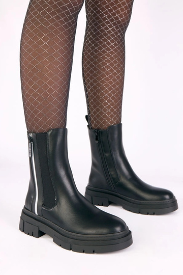 Stivali neri con plateau e...