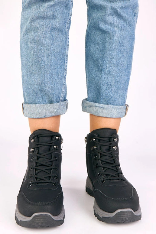 Stivali neri con plateau Louie