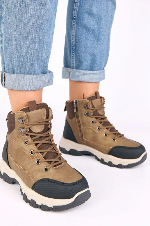 Stivali beige scuro con plateau Briana