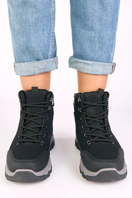 Stivali neri con plateau Briana