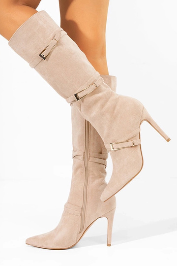 Stivali lunghi color sabbia...