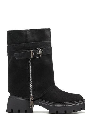 Stivaletti neri con gambale...