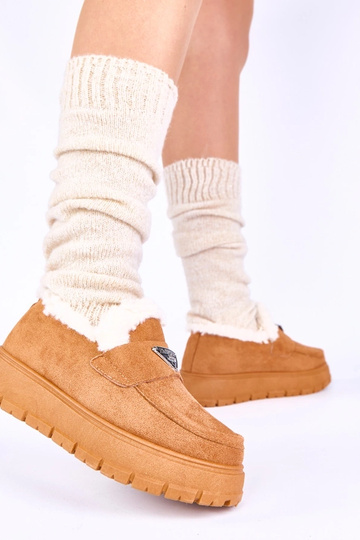 Mocassini marroni con zeppa... 2