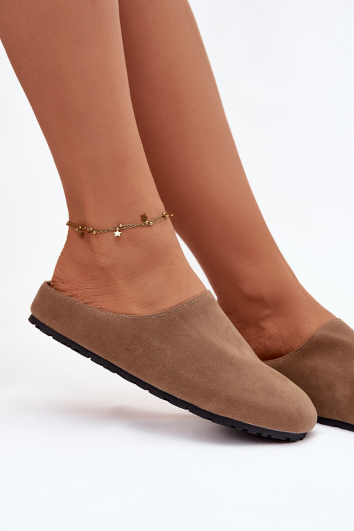 Pantofole Femminilein ecopelle scamosciatau colore kaki Kalvess