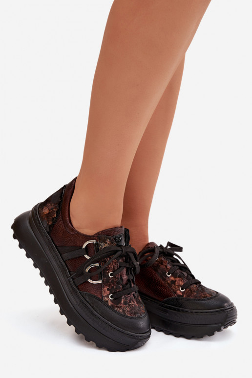 Pelle Scarpe modello sneakers Femminile con una piattaforma Deveciejka 06562-25 CzekoladoAe