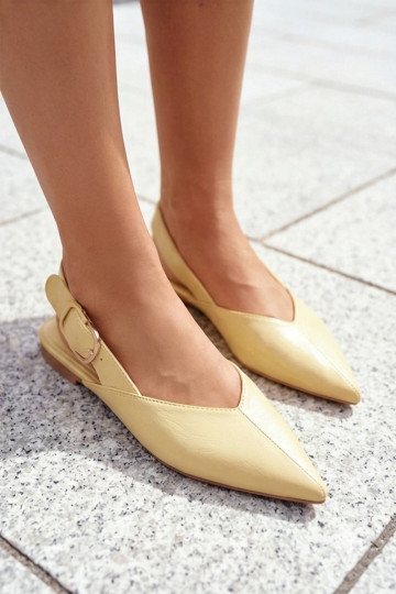 Ballerine laccate con fibbie colore giallo Rinalle
