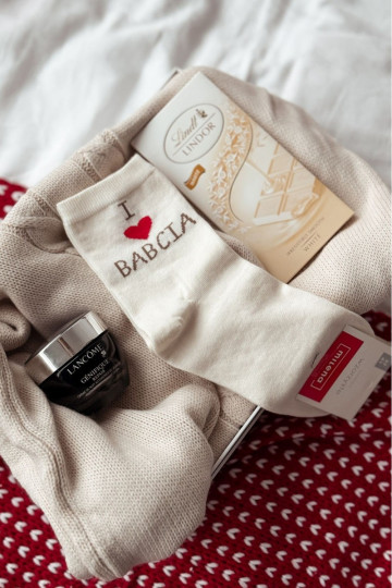 Calze donna con scritta "I Love Babcia" color avorio