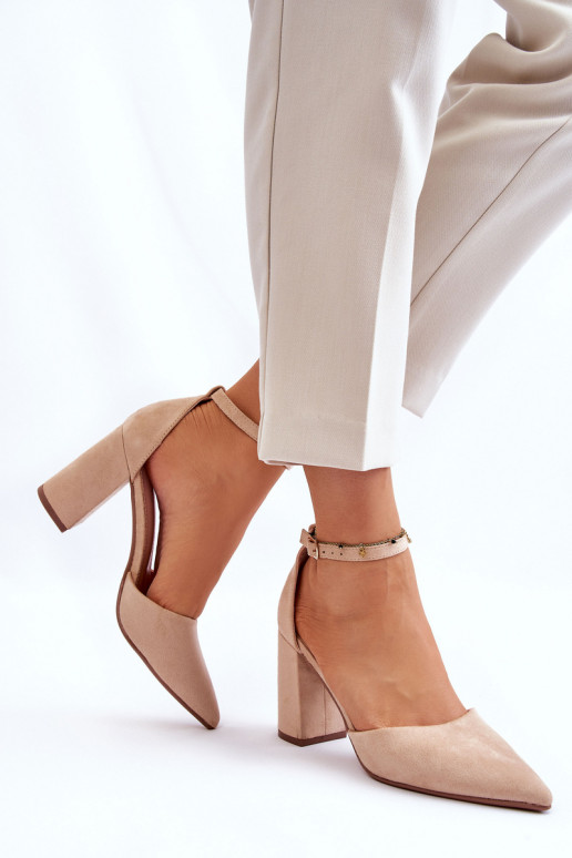 Scarpe scamosciate con i tacchi beige Lexie