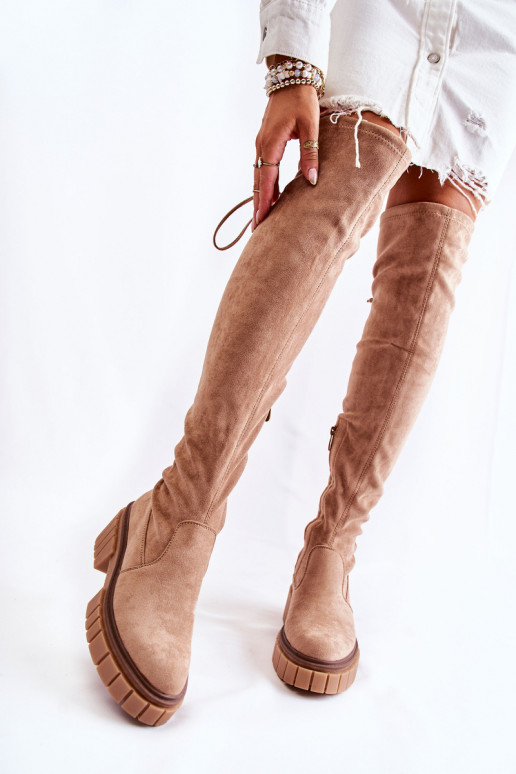 dalla pelle scamosciata Femminile stivali sopra il ginocchio beige Cheera