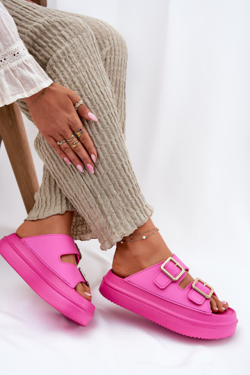 Pantofole da donna con una piattaforma Ze colore doratomi con fibbiemi colore rosa Zorila