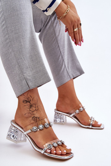 Ciabatte da donna con eleganti zirconi color argento Leyla 2