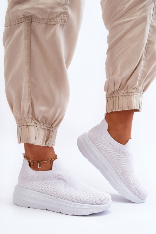 Femminile Un modello convincente scarpe da ginnastica Colore bianco Ferive