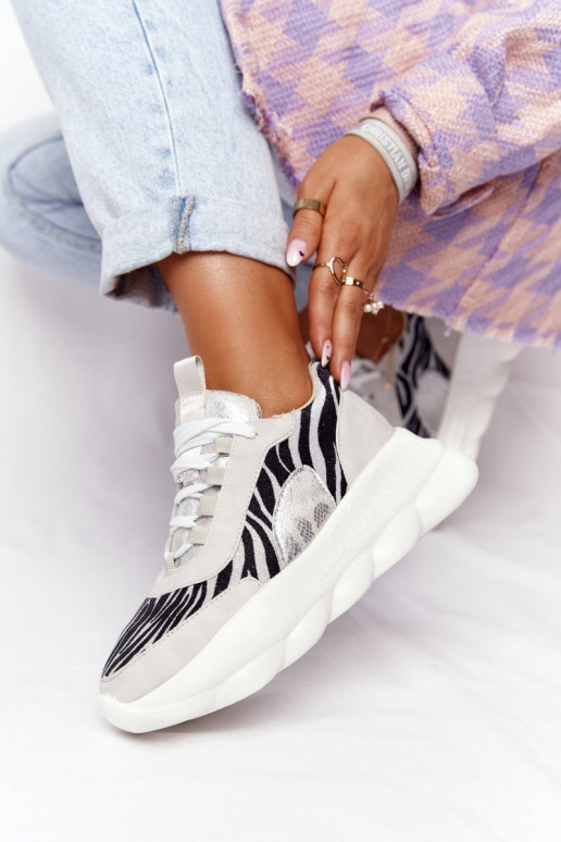 Femminile Stile sportivo scarpe con una piattaforma Lu Boo colore grigio