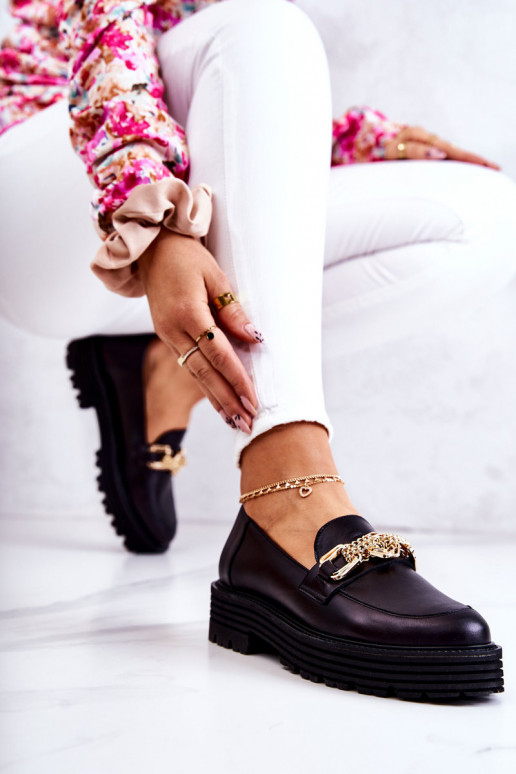 Femminile scarpe colore dorato Ozdoba Pelle Laura Messi 2383 colore nero