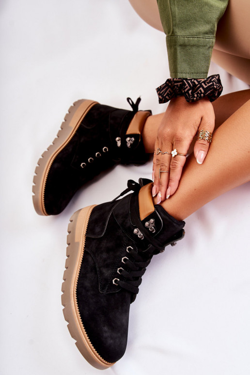 Pelle Stivali con una piattaforma colore nero Ressa