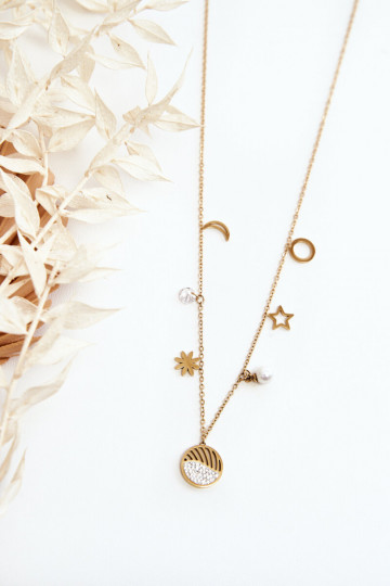 Collana da donna con ciondoli alla moda in oro