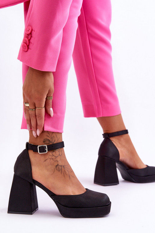 Alla moda Scarpe Su tacchi enormi colore nero Sandia