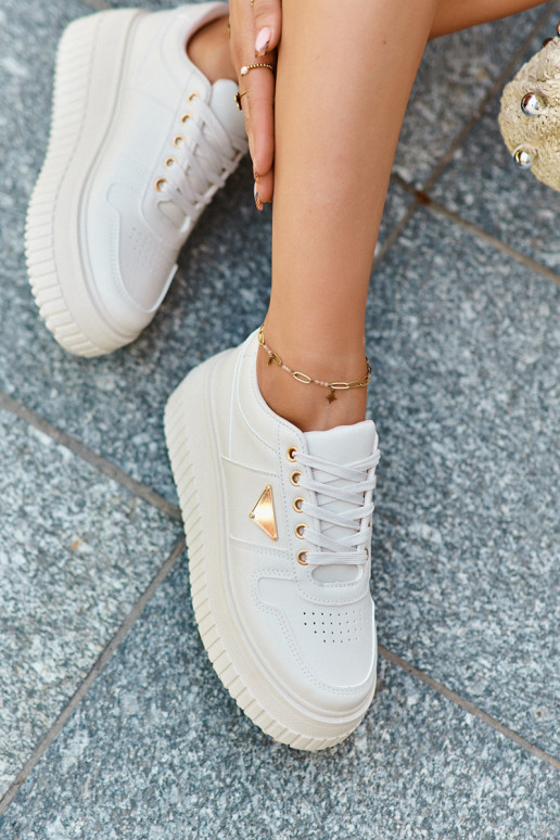 Scarpe modello sneakers Femminile in ecopelle con una piattaforma colore avorio Chrisstin