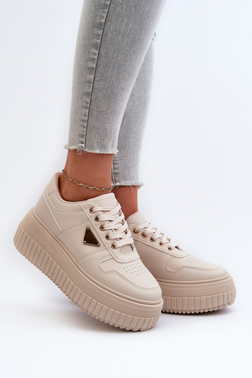 Scarpe modello sneakers Femminile in ecopelle con una piattaforma colore avorio Chrisstin