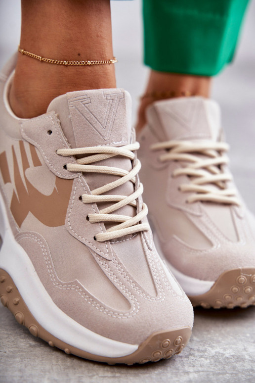 Femminile scarpe da ginnastica con cinghie beige Tolea