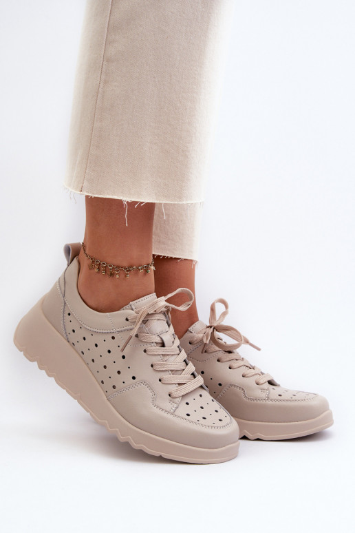 con elementi traforati Femminile Scarpe modello sneakers Su un cuneo pelle naturale beige S.Barski LR482