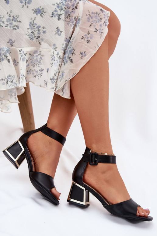 Sandali con tacco alto da donna colore nero Zennia